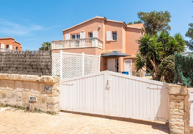 Villa en Ciutadella de Menorca - VILLA ITSASALDE
