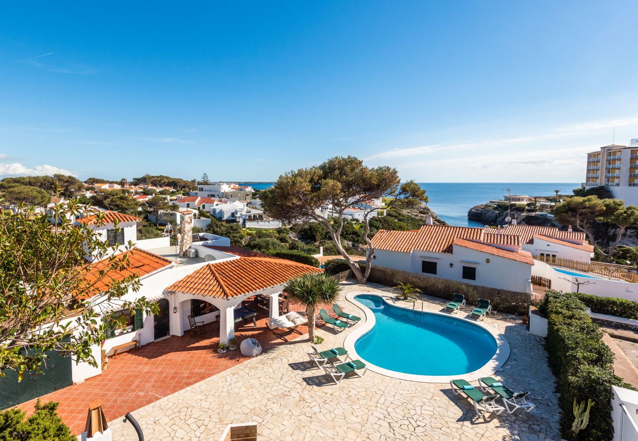 Villa en Cala´n Blanes - VILLA NURIANA