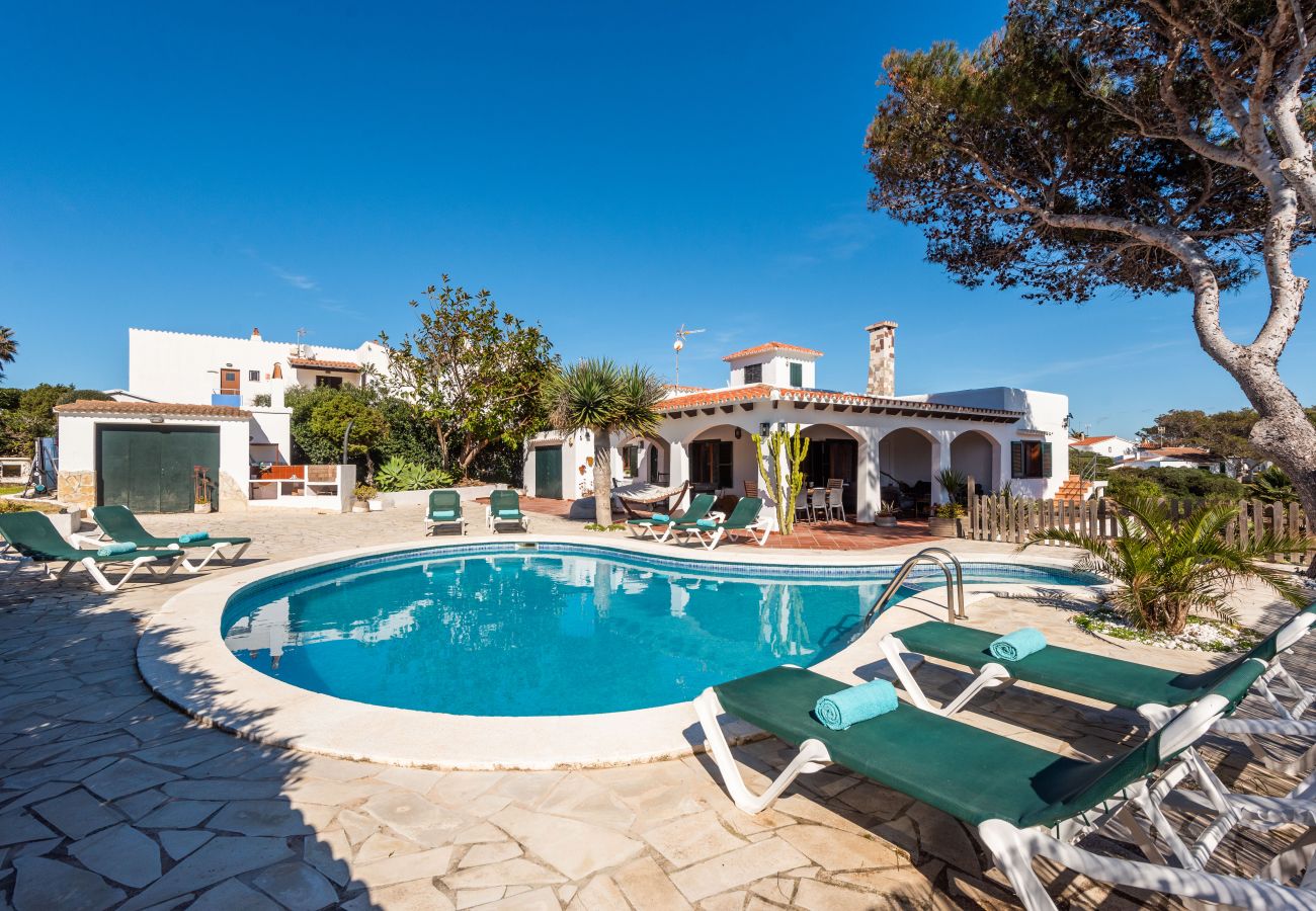 Villa en Cala´n Blanes - VILLA NURIANA