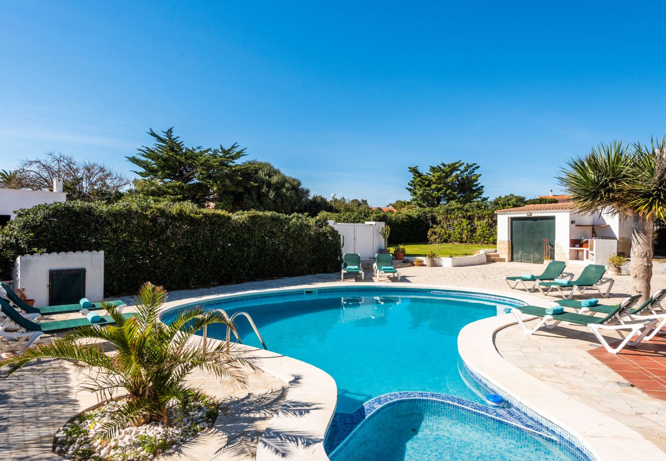 Villa en Cala´n Blanes - VILLA NURIANA