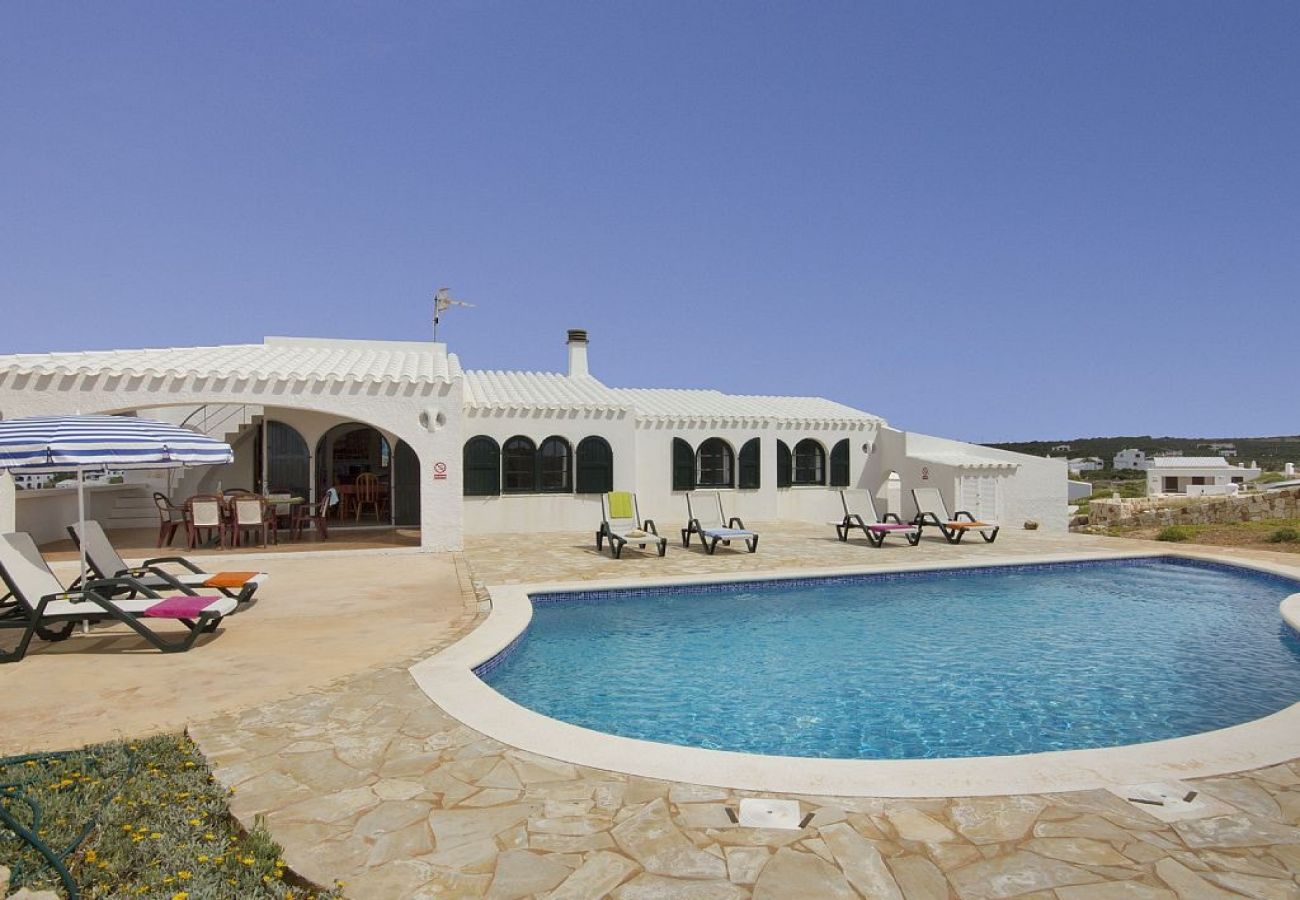 Villa en Cala Morell - VILLA LIRA