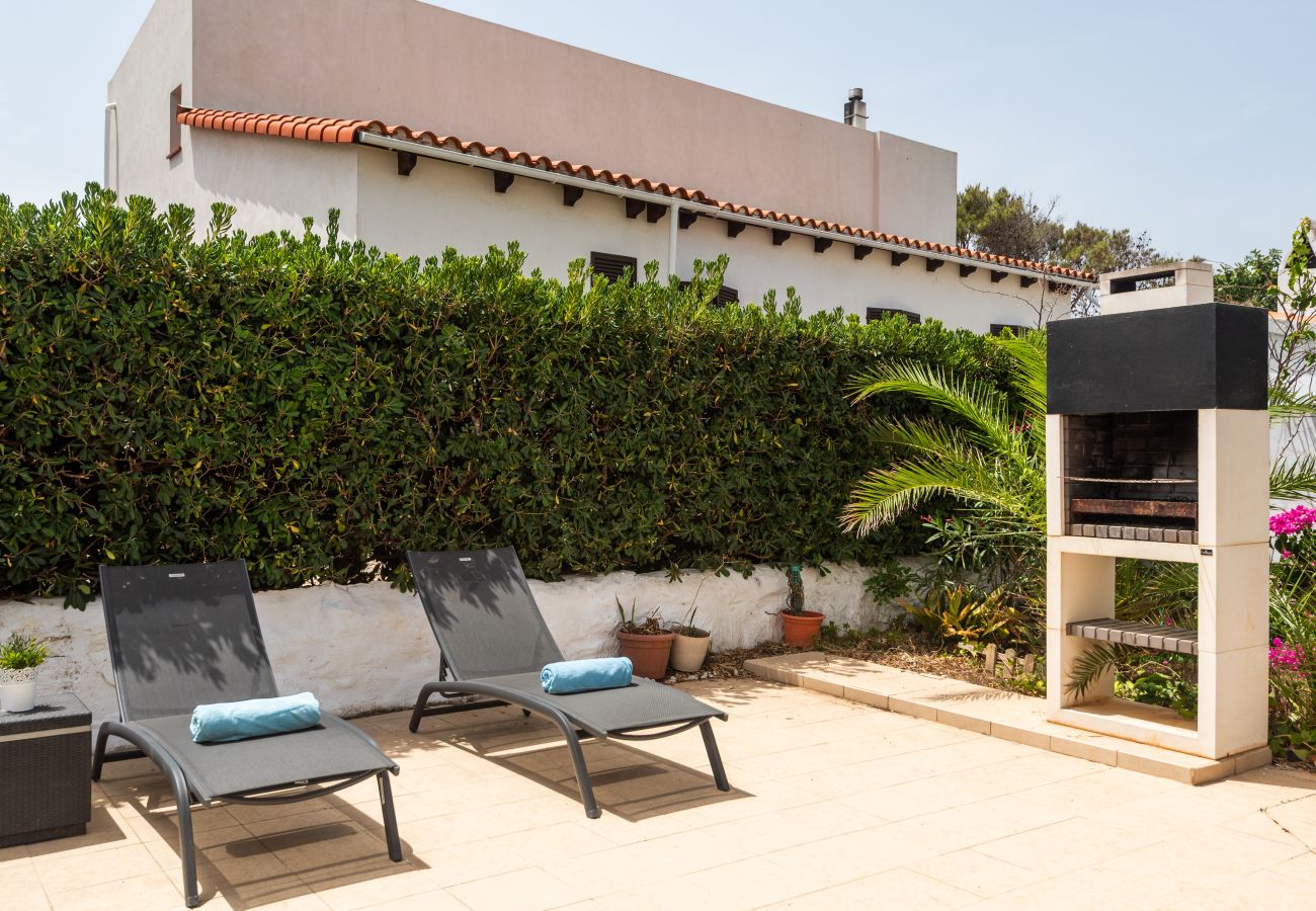 Vil.la en Cala Blanca - VILLA MAGDALENA