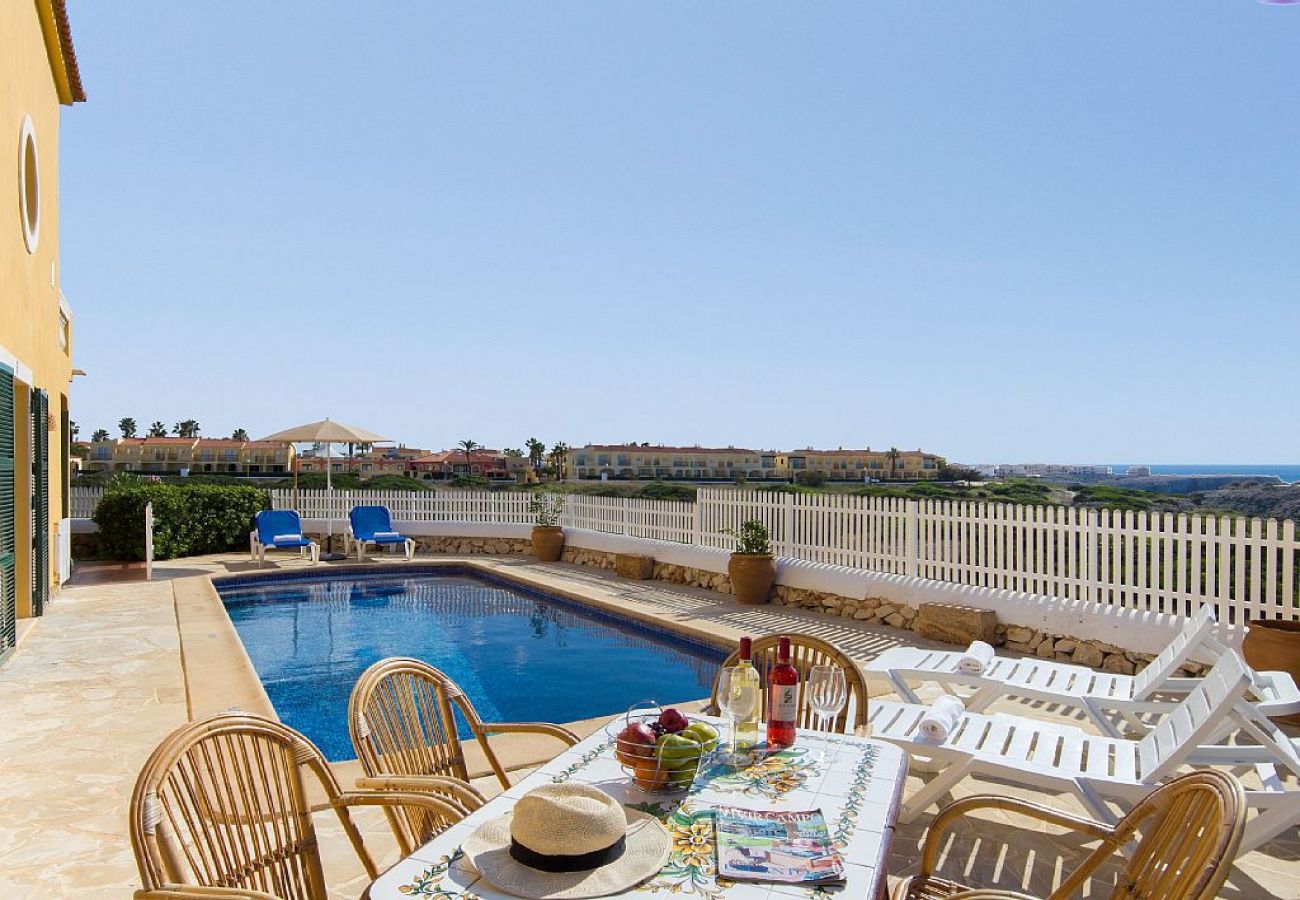 Villa in Ciutadella de Menorca - VILLA FIESTA