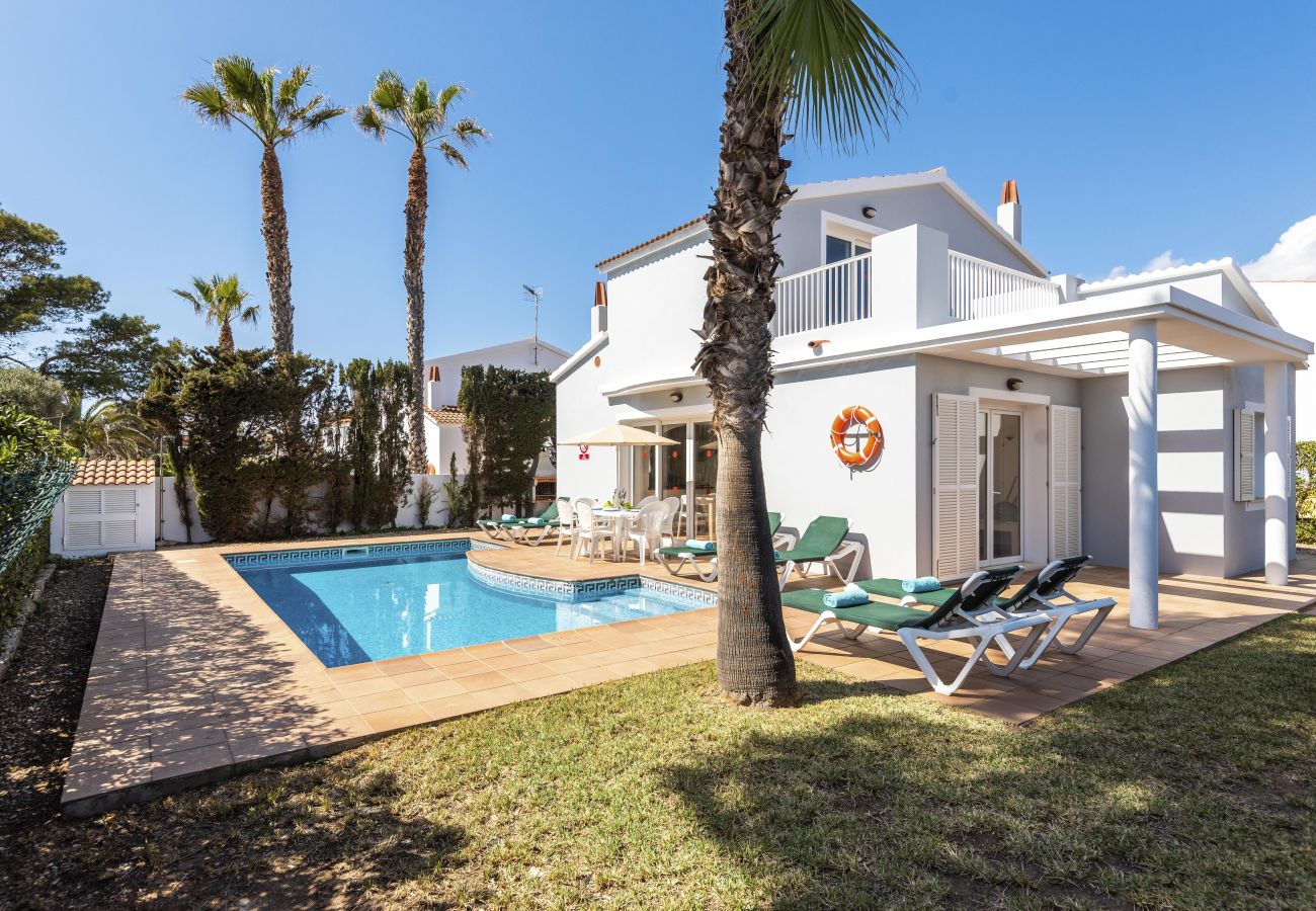 Villa à Cala Blanca - VILLA MARTA