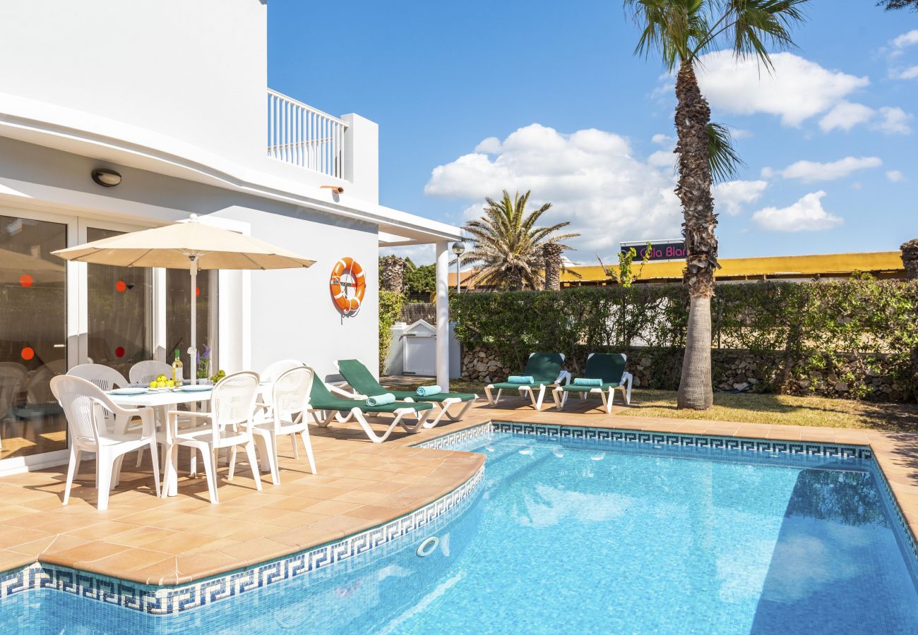 Villa à Cala Blanca - VILLA MARTA