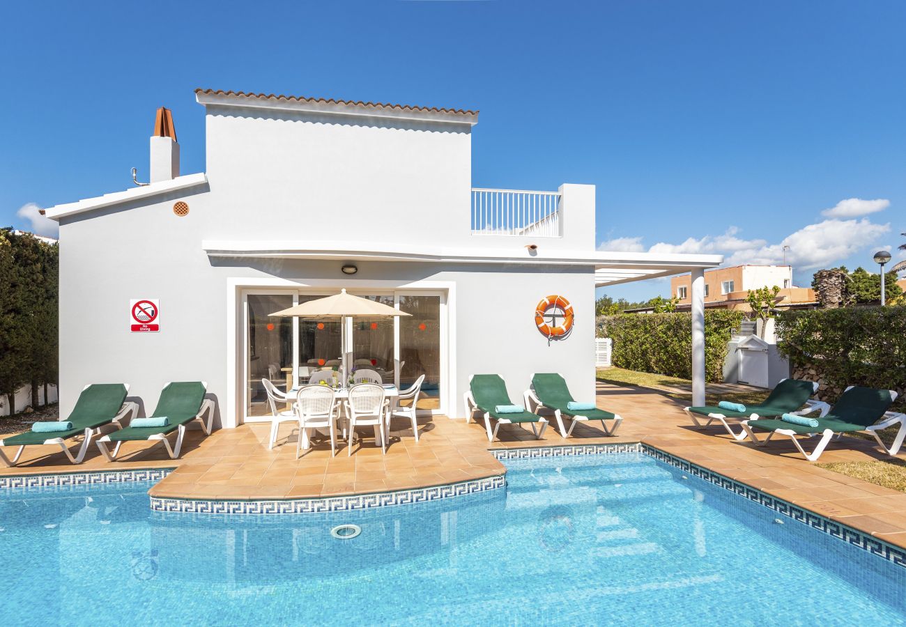 Villa à Cala Blanca - VILLA MARTA