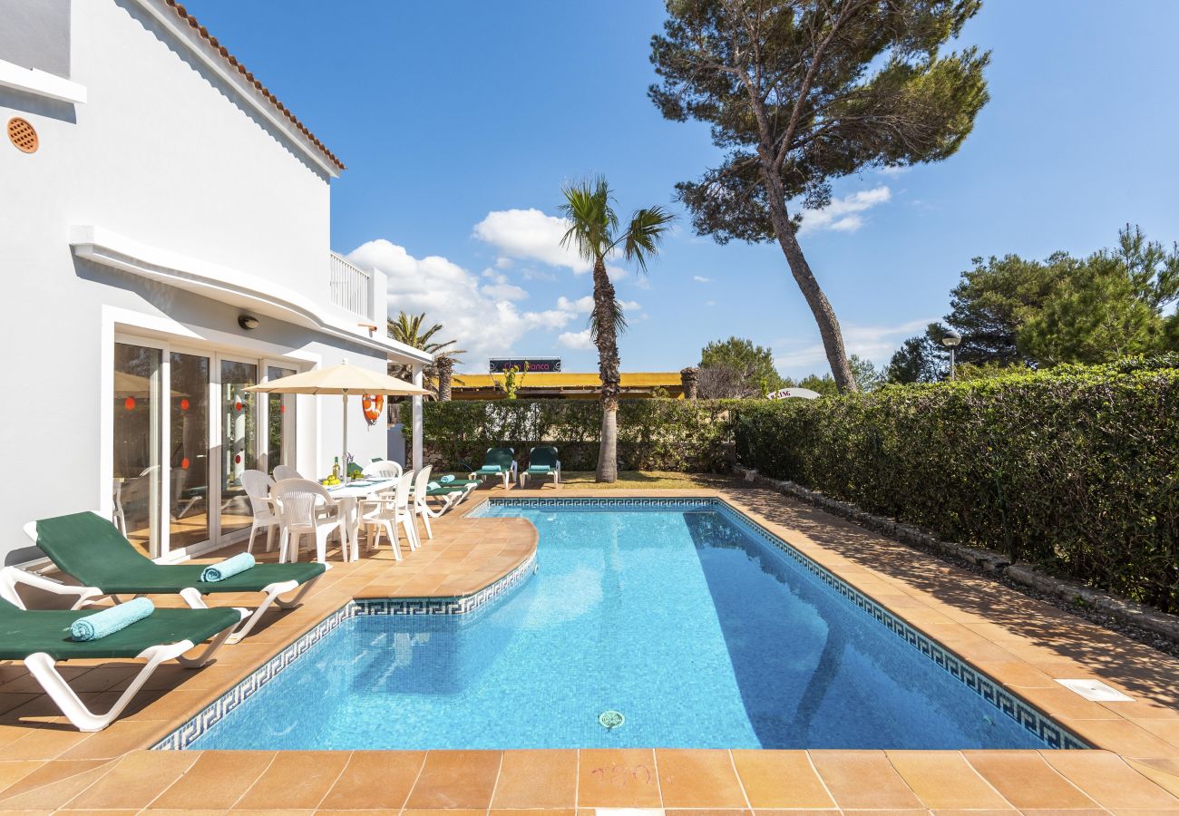 Villa à Cala Blanca - VILLA MARTA